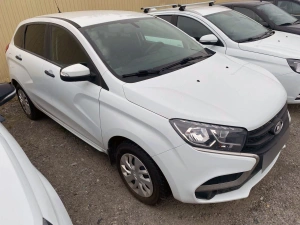 Lada Xray